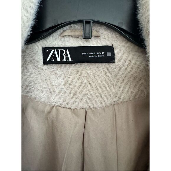 Zara Long Oversized Beige Herringbone Fuzzy Jacket, Women’s Size Small - Picture 3 of 8